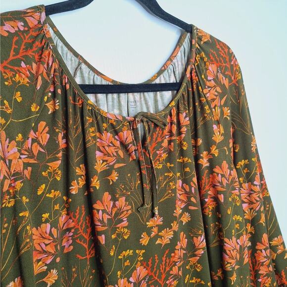 Garnet Hill Gathered Knit Artist Tee Top Medium Tencel Lyocell Forest Boho Leaf - Picture 2 of 8